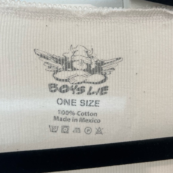 Boys Lie Cropped White Ribbed Tank - Picture 3 of 3